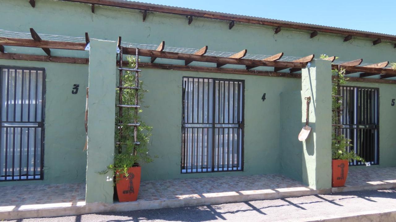 Die Windpomp Gastehuis Beaufort West Eksteriør bilde